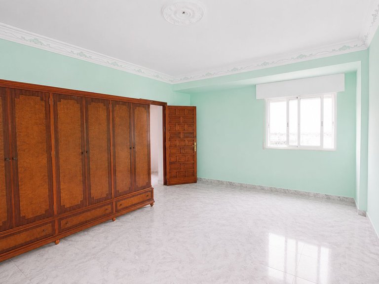 Apartment for Sale in Fuengirola, Malaga 10