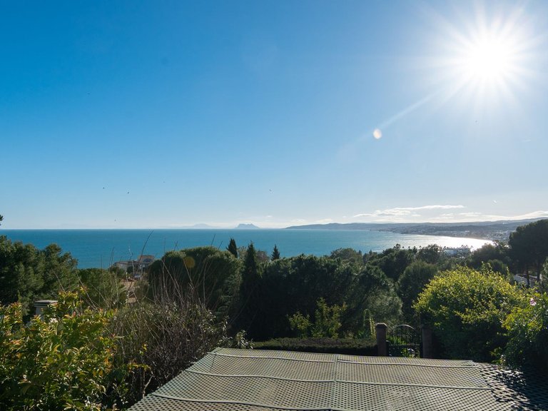Villa for Sale in Estepona, Malaga 3