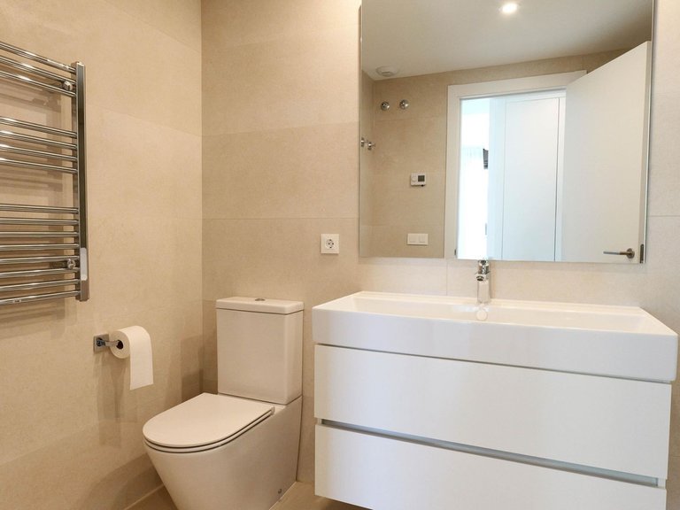 Apartment for Sale in Estepona, Malaga 28