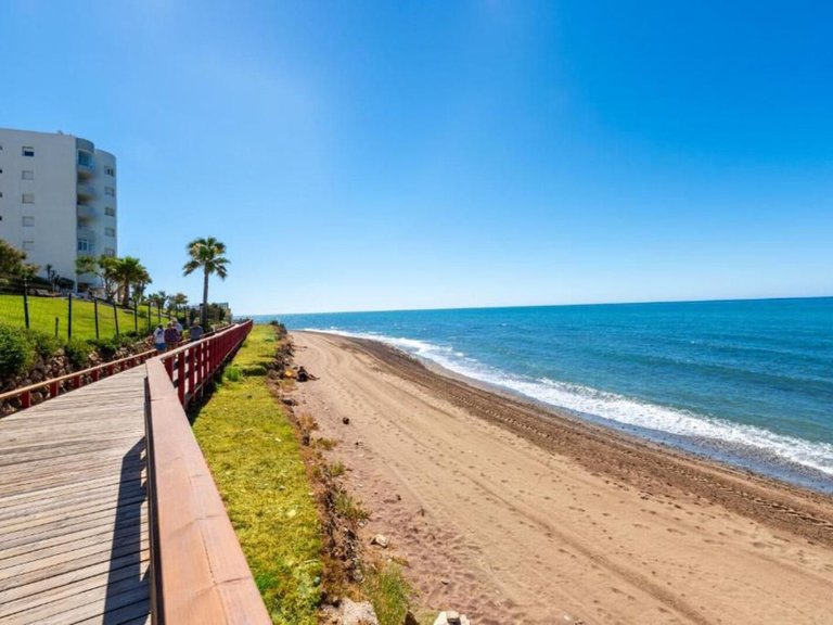 Apartment for Sale in Calahonda, Malaga 51