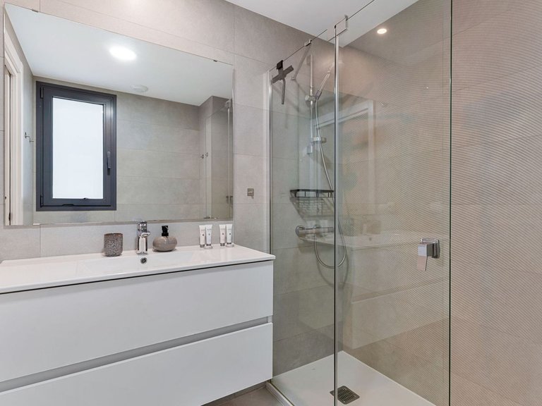 Apartment for Sale in Higueron, Malaga 9