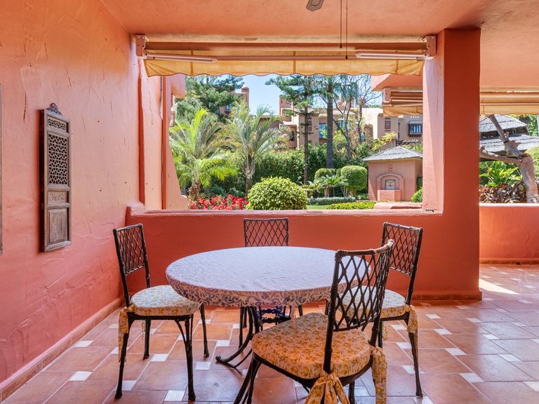 Apartment for Sale in Guadalmina Baja, Malaga 11