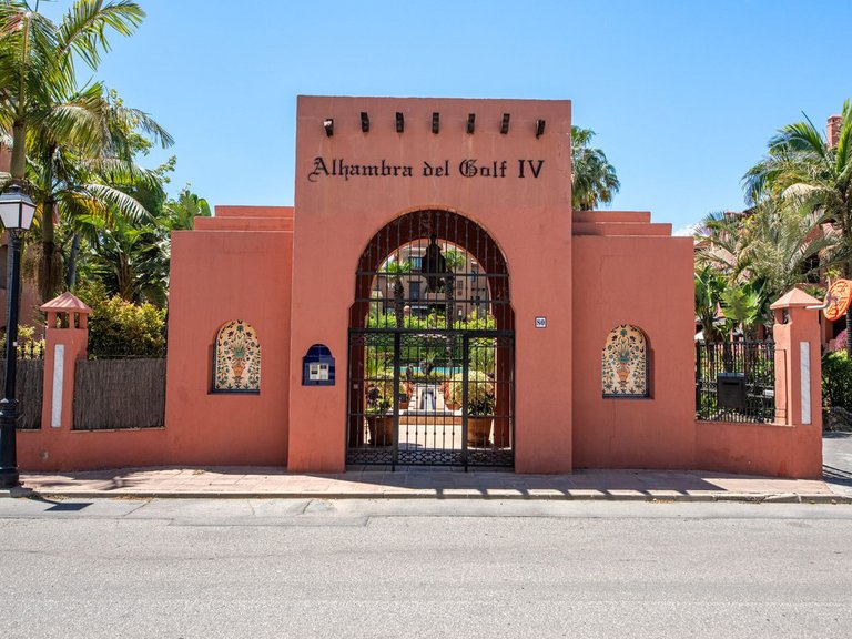 Apartment for Sale in Guadalmina Baja, Malaga 2