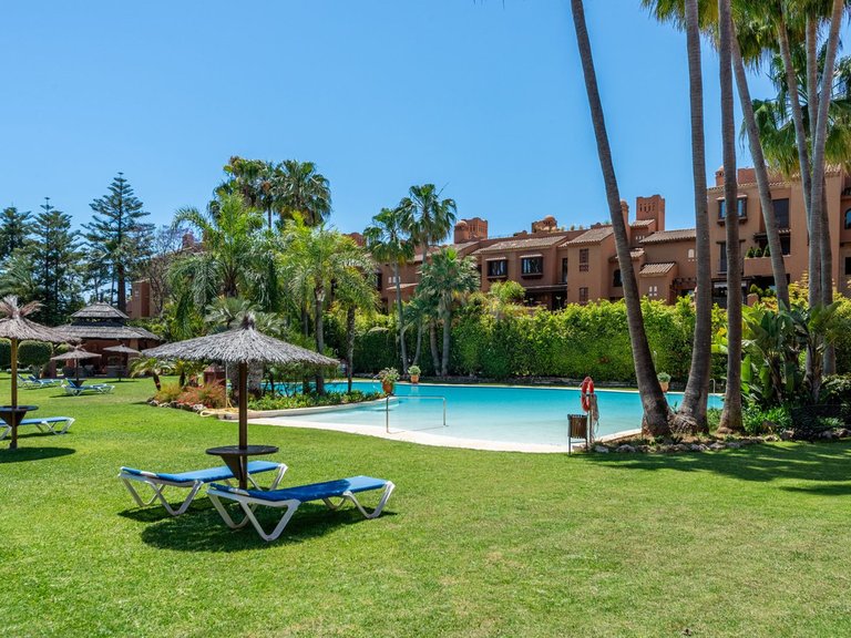 Apartment for Sale in Guadalmina Baja, Malaga 22
