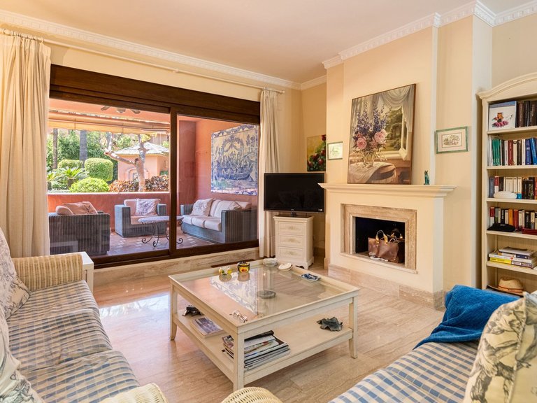 Apartment for Sale in Guadalmina Baja, Malaga 3