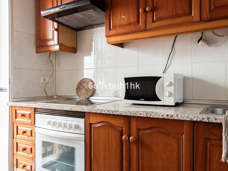 Apartment for Sale in Las Lagunas, Malaga 5