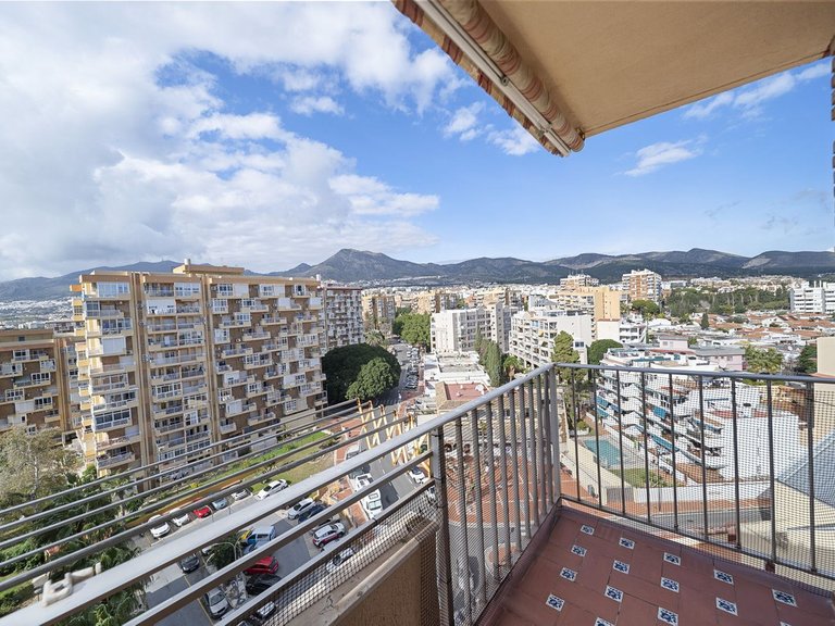 Penthouse for Sale in Costa del Sol, Benalmadena Costa, Malaga 2