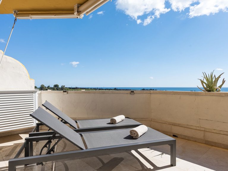 Apartment for Sale in Selwo, Malaga 2