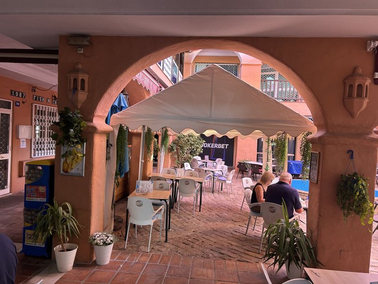 Commercial for Sale in Calahonda, Malaga 1