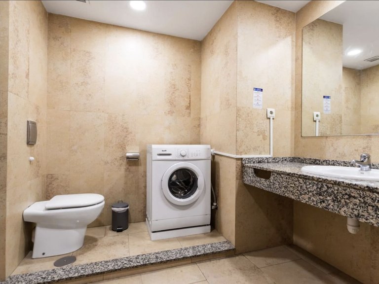 Apartment for Sale in Fuengirola, Malaga 13