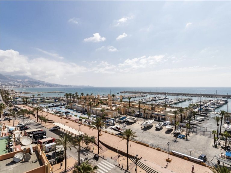Apartment for Sale in Fuengirola, Malaga 14