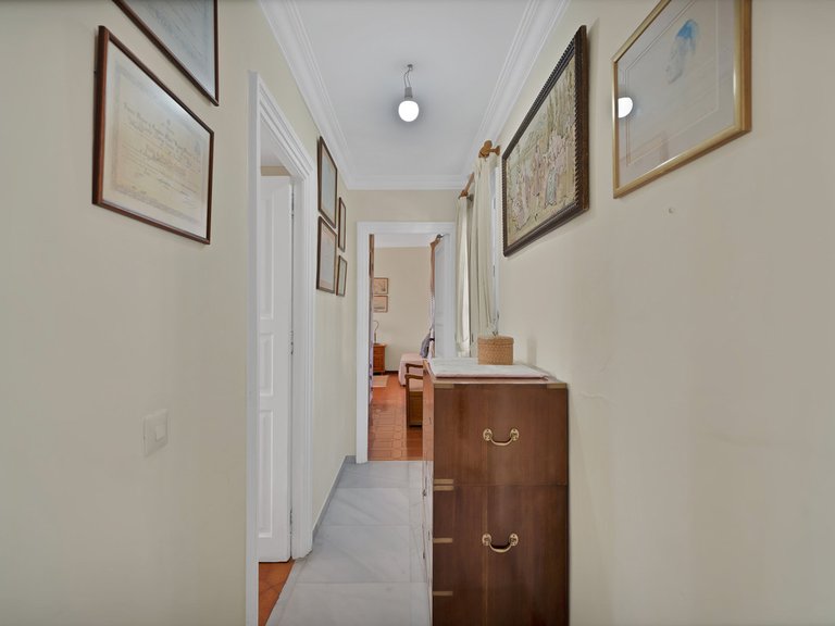 Villa for Sale in Las Brisas, Malaga 23