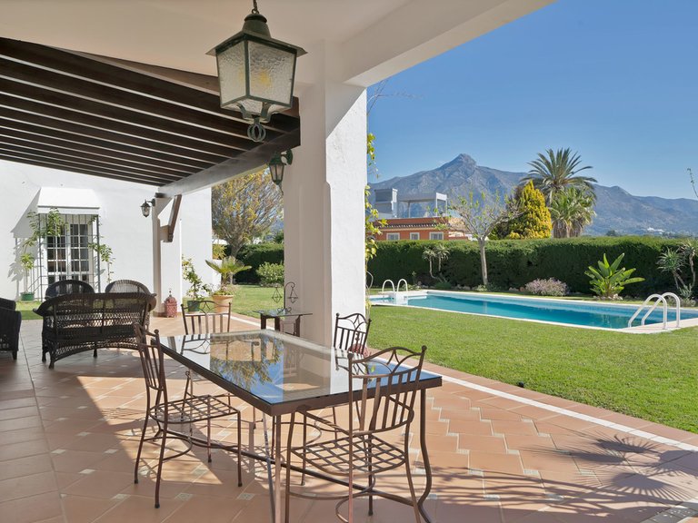 Villa for Sale in Las Brisas, Malaga 35