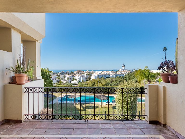 Apartment for Sale in Selwo, Malaga 1