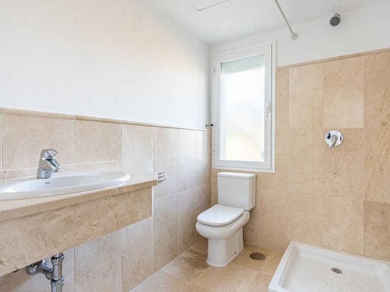 Apartment for Sale in Selwo, Malaga 17