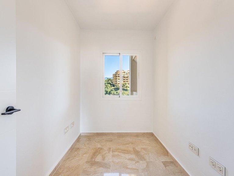 Apartment for Sale in Selwo, Malaga 18