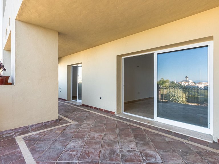 Apartment for Sale in Selwo, Malaga 19