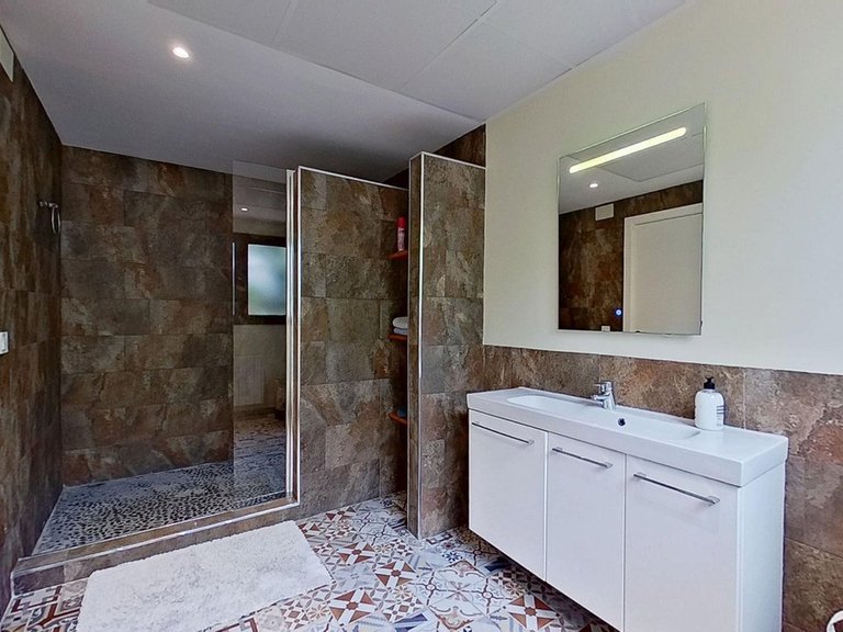 Villa for Sale in Alhaurín De La Torre, Malaga 32