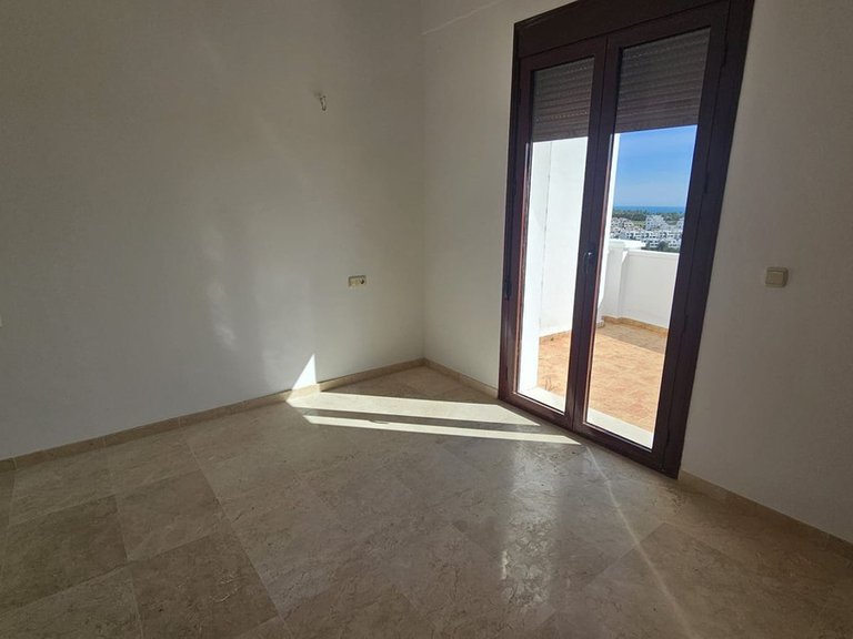 Villa for Sale in Doña Julia, Malaga 10