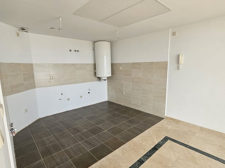 Villa for Sale in Doña Julia, Malaga 17