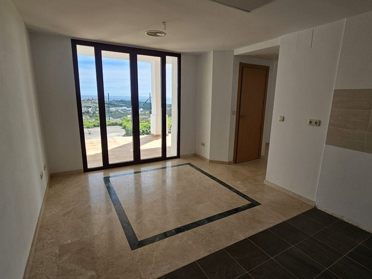 Villa for Sale in Doña Julia, Malaga 18