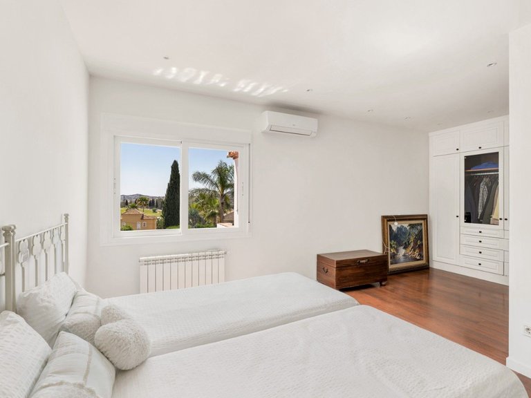 Villa for Sale in Mijas Golf, Malaga 21