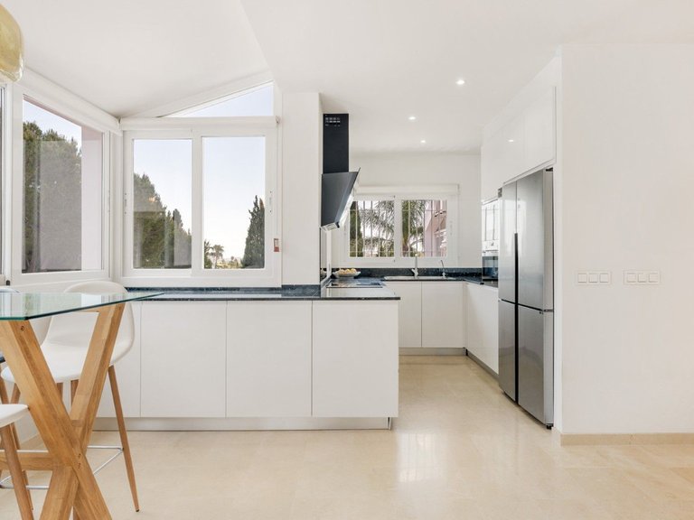 Villa for Sale in Mijas Golf, Malaga 3