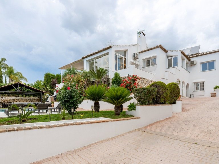 Villa for Sale in Mijas Golf, Malaga 7