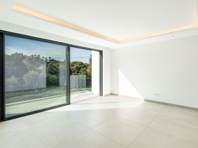 Villa for Sale in Sotogrande Alto, Cadiz 15