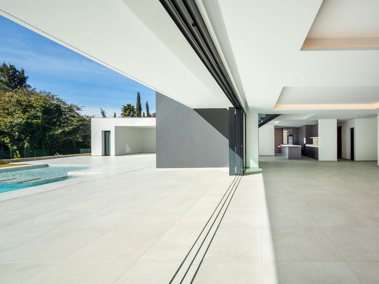 Villa for Sale in Sotogrande Alto, Cadiz 4