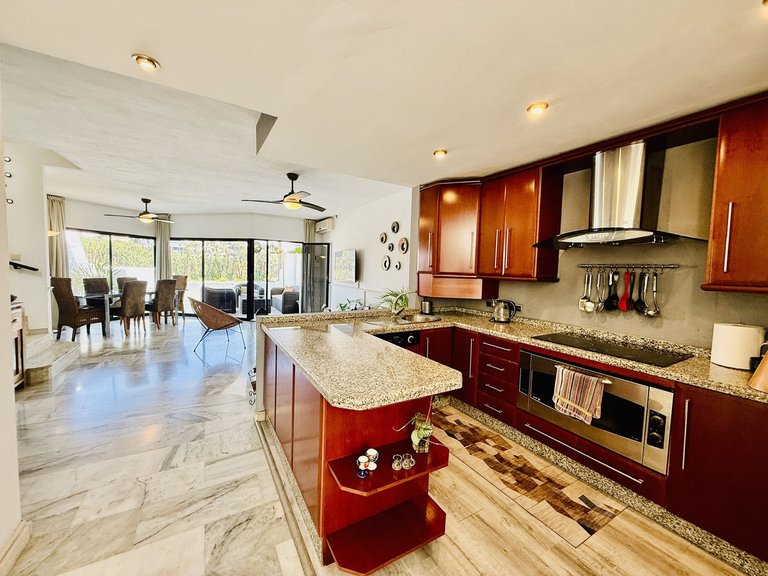Villa for Sale in Benalmadena, Malaga 17