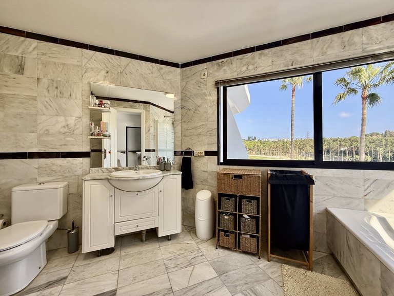 Villa for Sale in Benalmadena, Malaga 23