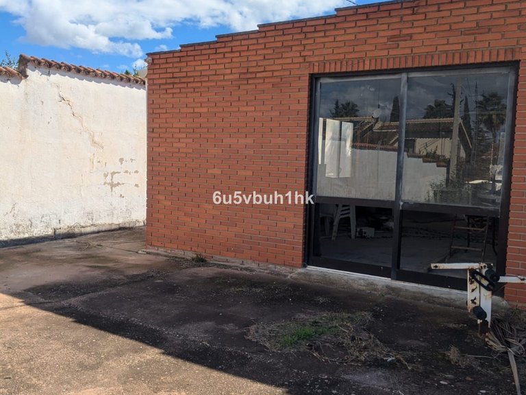 Villa for Sale in Alhaurín El Grande, Malaga 10
