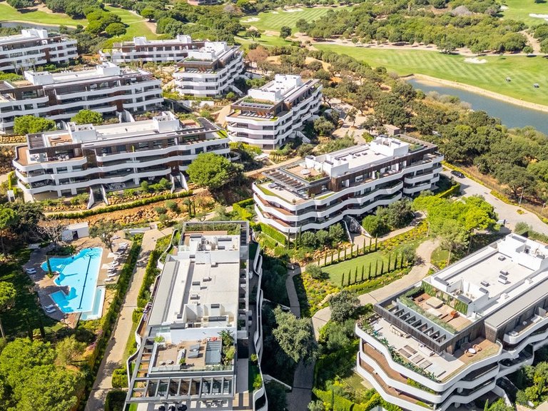 Apartment for Sale in Sotogrande, Cadiz 32