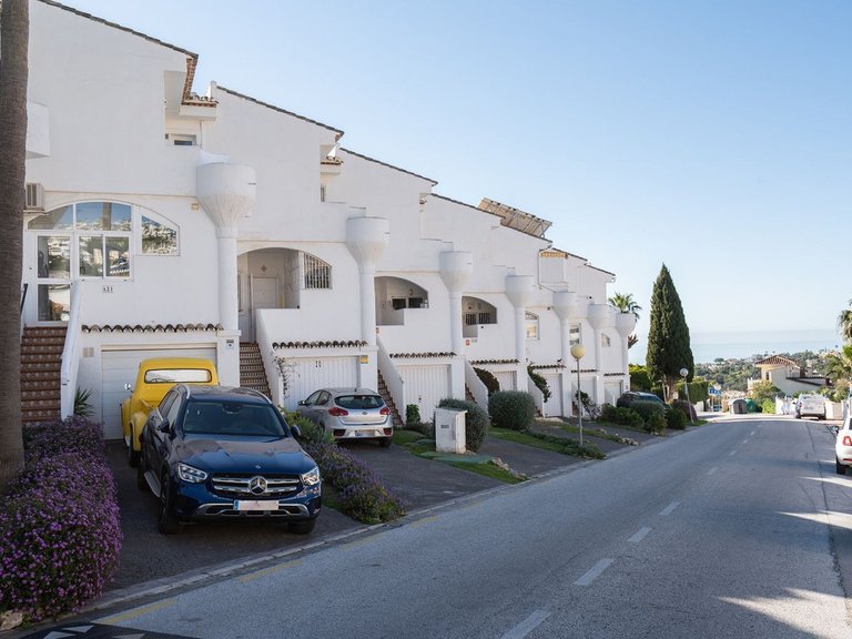 Villa for Sale in Calahonda, Malaga 34