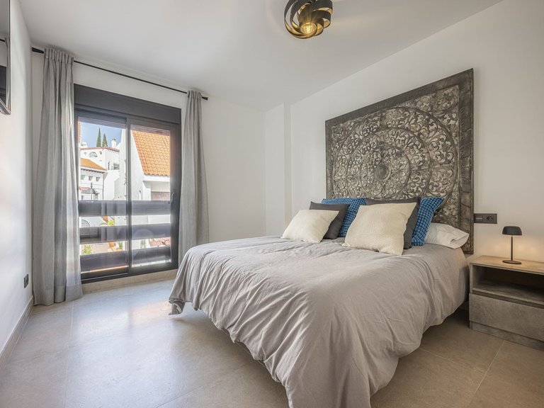 Apartment for Sale in Nueva Andalucía, Malaga 7
