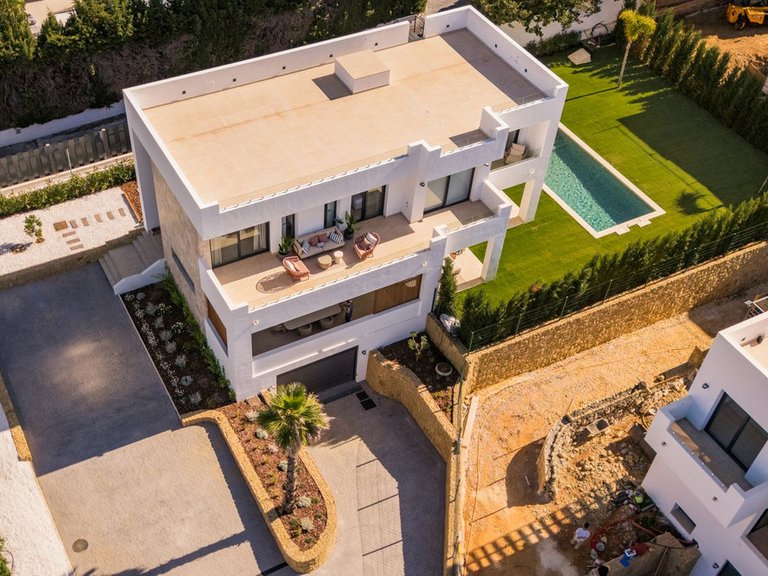 Villa for Sale in Nagüeles, Malaga 113
