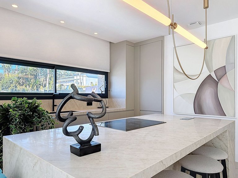 Villa for Sale in Nagüeles, Malaga 22