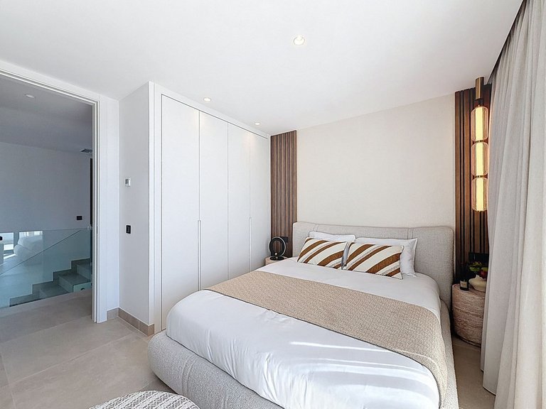 Villa for Sale in Nagüeles, Malaga 49