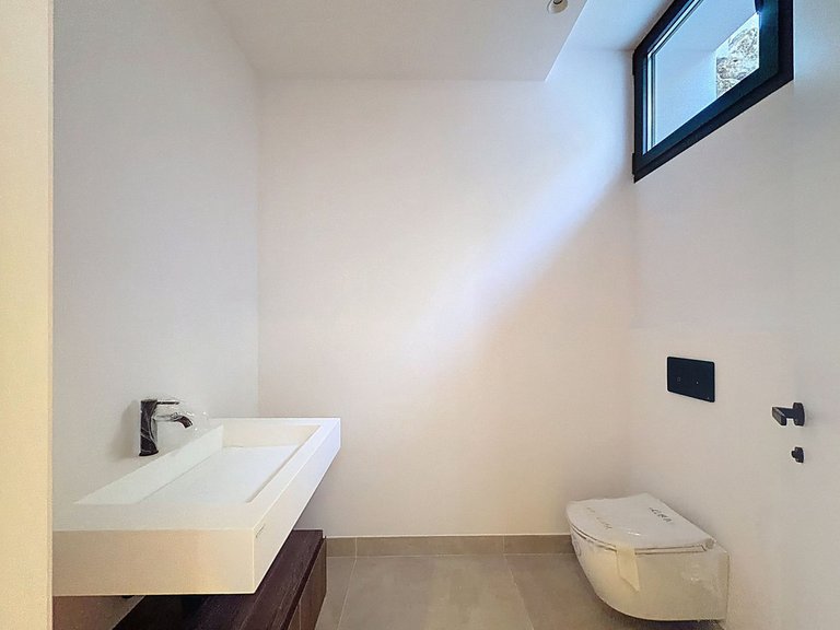 Villa for Sale in Nagüeles, Malaga 59