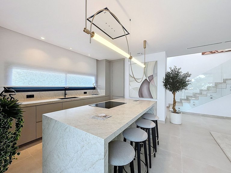 Villa for Sale in Nagüeles, Malaga 8