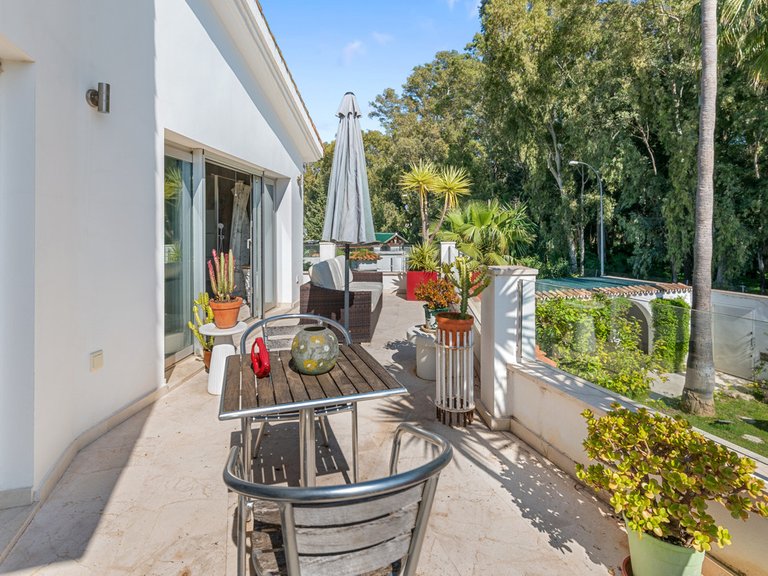 Villa for Sale in San Pedro De Alcántara, Malaga 14