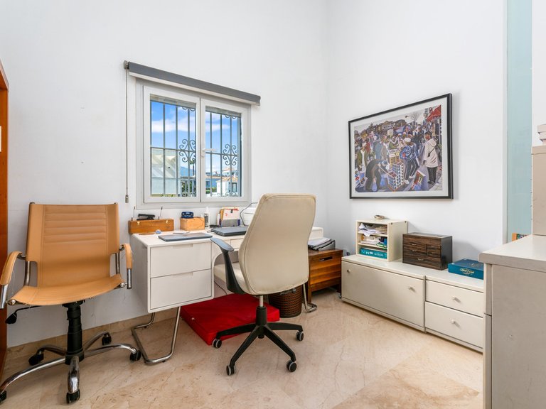 Villa for Sale in San Pedro De Alcántara, Malaga 9
