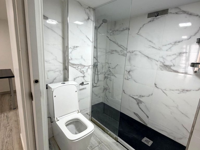 Commercial for Sale in Torremolinos, Malaga 11