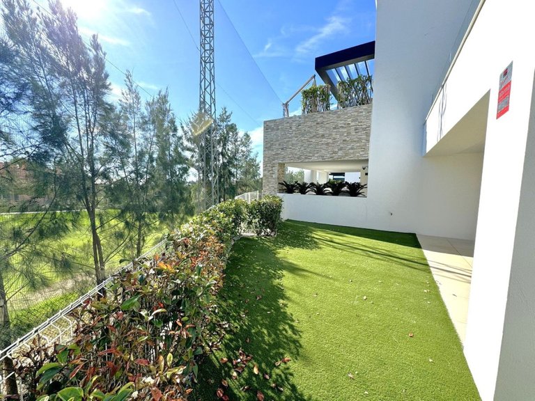 Apartment for Sale in Cabopino, Malaga 27
