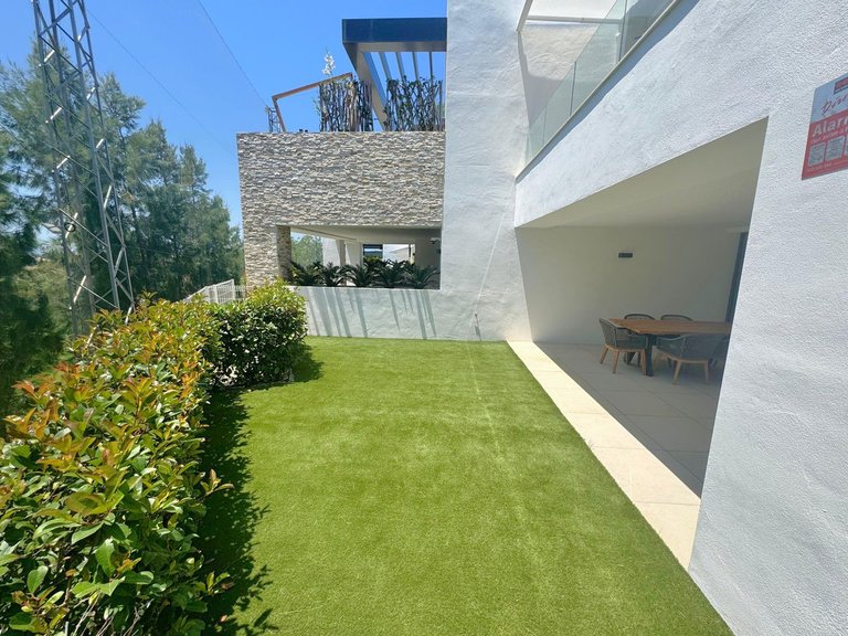 Apartment for Sale in Cabopino, Malaga 32