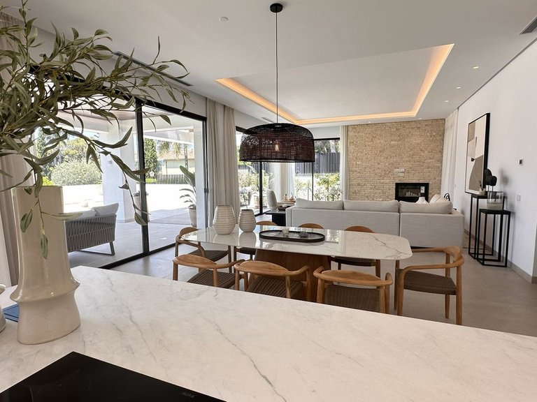 Villa for Sale in Marbella, Malaga 3