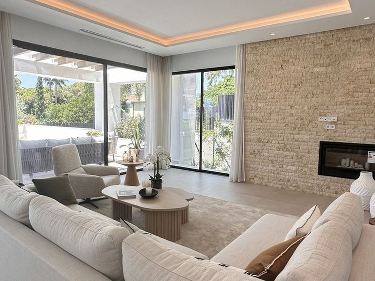 Villa for Sale in Marbella, Malaga 5