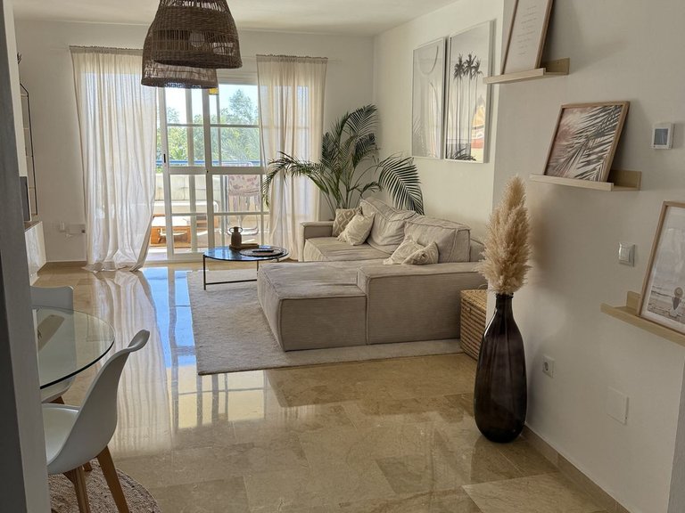 Apartment for Sale in Atalaya, Malaga 3