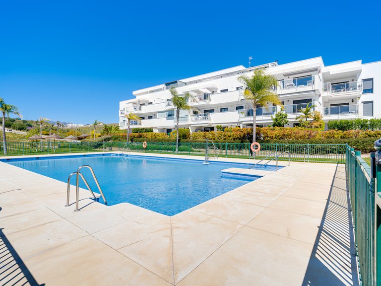 Apartment for Sale in La Cala De Mijas, Malaga 2